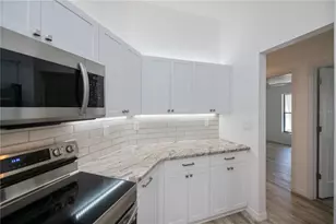 425 Cypress Forest Dr, Englewood, FL 34223 - Photo 10