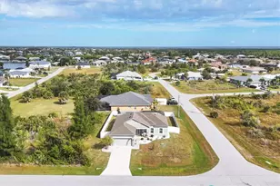 15589 McComb Cir, Port Charlotte, FL 33981 - Photo 34