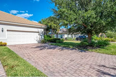 4751 Club Drive, Port Charlotte, FL 33953 - Photo 4