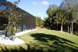 2624 Abbotsford St, North Port, FL 34287 - Photo 16