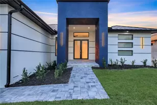 9493 St Paul Dr, Port Charlotte, FL 33981 - Photo 10