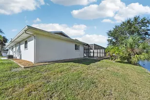 560 Sandlor Dr, Englewood, FL 34223 - Photo 40