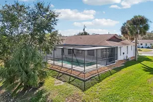 560 Sandlor Dr, Englewood, FL 34223 - Photo 42