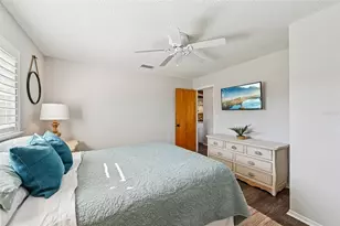 560 Sandlor Dr, Englewood, FL 34223 - Photo 34