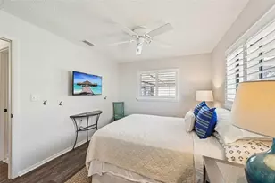 560 Sandlor Dr, Englewood, FL 34223 - Photo 26