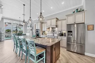 9241 Santa Lucia Dr, Port Charlotte, FL 33981 - Photo 8