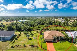 133 Mariner Ln, Rotonda West, FL 33947 - Photo 1