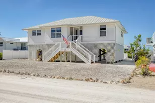 271 Bocilla Dr, Placida, FL 33946 - Photo 4