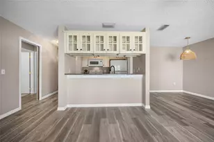 502 Foxwood Blvd, Englewood, FL 34223 - Photo 4