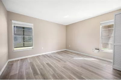 502 Foxwood Boulevard, Englewood, FL 34223 - Photo 18