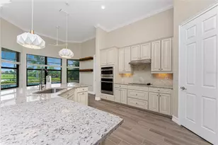 10817 Whisk Fern Dr, Venice, FL 34293 - Photo 12