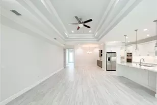 5217 Willow Lake Ct, Sarasota, FL 34233 - Photo 10