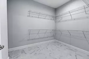 5217 Willow Lake Ct, Sarasota, FL 34233 - Photo 22