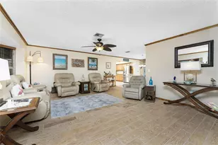 3 Oakland Hills Ct, Rotonda West, FL 33947 - Photo 10