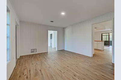 425 Morrison Avenue, Englewood, FL 34223 - Photo 6