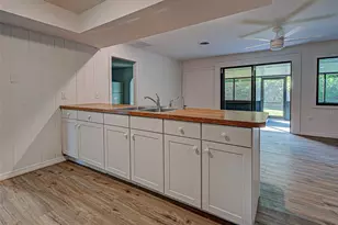 425 Morrison Ave, Englewood, FL 34223 - Photo 16