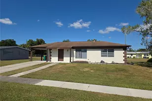 22236 Montrose Ave, Port Charlotte, FL 33952 - Photo 16
