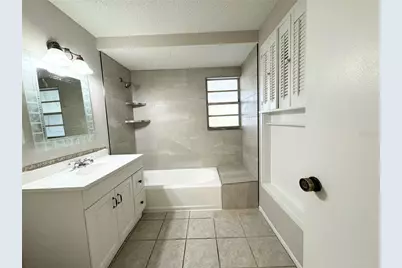 237 Matisse Circle N, Nokomis, FL 34275 - Photo 12