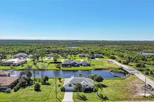 1185 1183 1187 Rotonda Circle, Rotonda West, FL 33947 - Photo 8