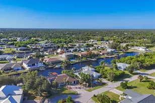 12411 Cole Ave, Port Charlotte, FL 33981 - Photo 4