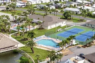 2100 Kings Hwy, Port Charlotte, FL 33980 - Photo 40