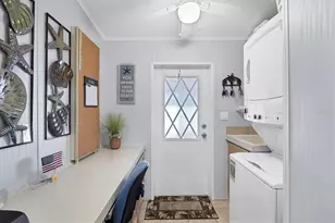 8364 Kinglet Dr, Englewood, FL 34224 - Photo 22