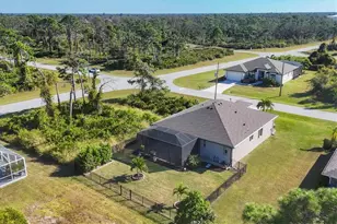 112 Beryl Dr, Rotonda West, FL 33947 - Photo 4