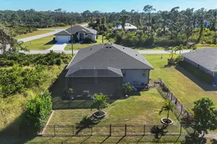 112 Beryl Dr, Rotonda West, FL 33947 - Photo 2