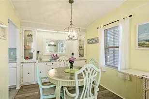 60 S Easter Island Cir, Englewood, FL 34223 - Photo 12