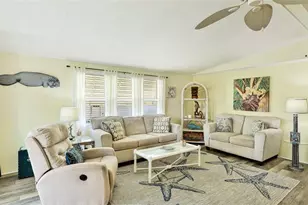 60 S Easter Island Cir, Englewood, FL 34223 - Photo 16