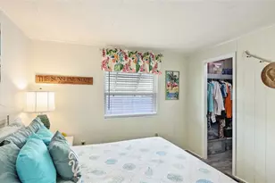 60 S Easter Island Cir, Englewood, FL 34223 - Photo 26