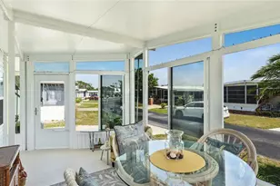 60 S Easter Island Cir, Englewood, FL 34223 - Photo 18