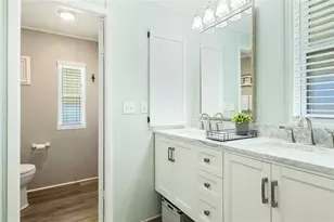 60 S Easter Island Cir, Englewood, FL 34223 - Photo 22