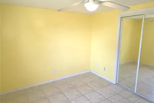 1160 Sharlo Cir, Englewood, FL 34224 - Photo 4