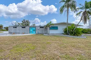 45 Cape Haze Dr, Placida, FL 33946 - Photo 8