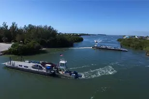 7104 Palm Island Dr, Placida, FL 33946 - Photo 54