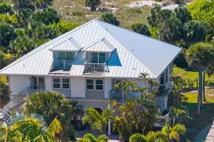 7104 Palm Island Dr, Placida, FL 33946 - Photo 10