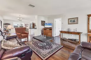 238 Annapolis Ln, Rotonda West, FL 33947 - Photo 8