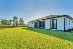 242 Brig Cir W, Placida, FL 33946 - Photo 30