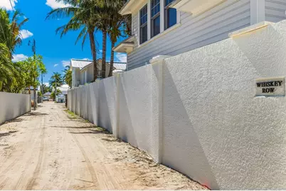 271 Gilchrist Avenue, Boca Grande, FL 33921 - Photo 24