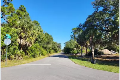 18321 Sarcee Avenue, Port Charlotte, FL 33948 - Photo 12