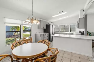 809 Manchester Ct, Englewood, FL 34223 - Photo 10