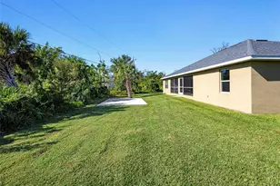 9087 Hilliard Terrace, Englewood, FL 34224 - Photo 32