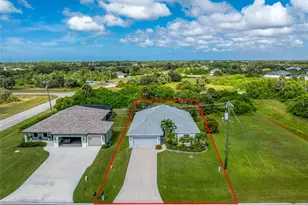 194 Sunset Rd, Rotonda West, FL 33947 - Photo 2