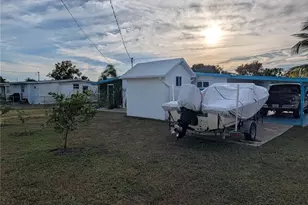 2296 Dallas St, Port Charlotte, FL 33952 - Photo 24