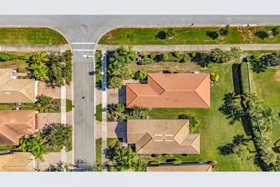 19210 Mangieri Street, Venice, FL 34293 - Photo 46