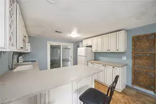 2032 Pennsylvania Ave, Englewood, FL 34224 - Photo 6