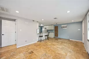 2032 Pennsylvania Ave, Englewood, FL 34224 - Photo 10