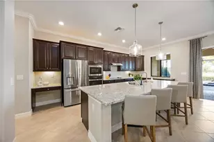 25064 Spartina Dr, Venice, FL 34293 - Photo 4