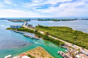 14026 Royal Pointe Dr, Port Charlotte, FL 33953 - Photo 84